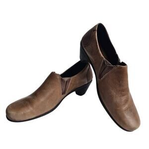 Brown Leather Pumps Naot Oxford Shootie Size 10 Heeled Slip On Shoes